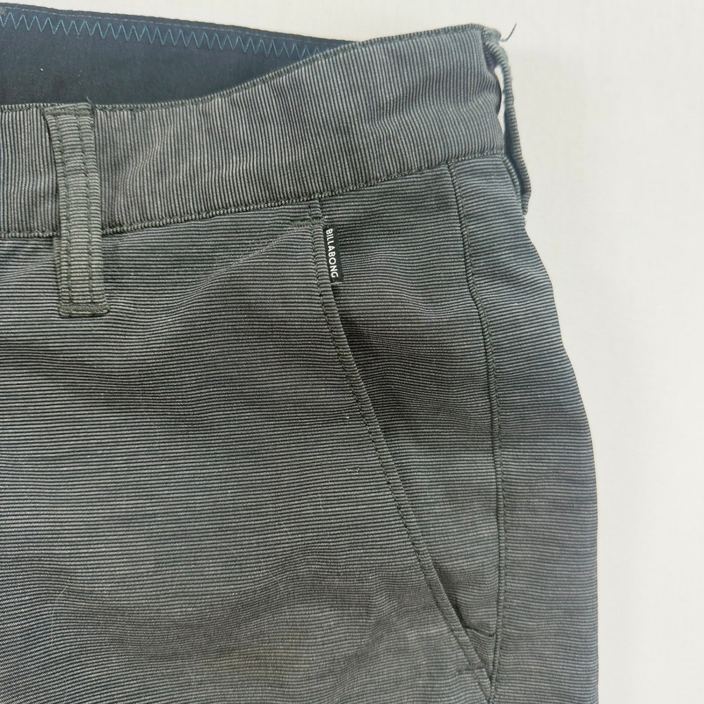 Billabong Crossfire X Hybrid Quick Dry Stretch Shorts Gray Men's Size 28 - Picture 4 of 8